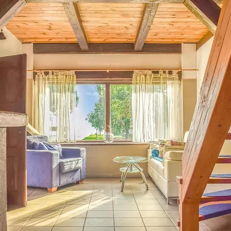 公寓 2 Bedroom Lovely In